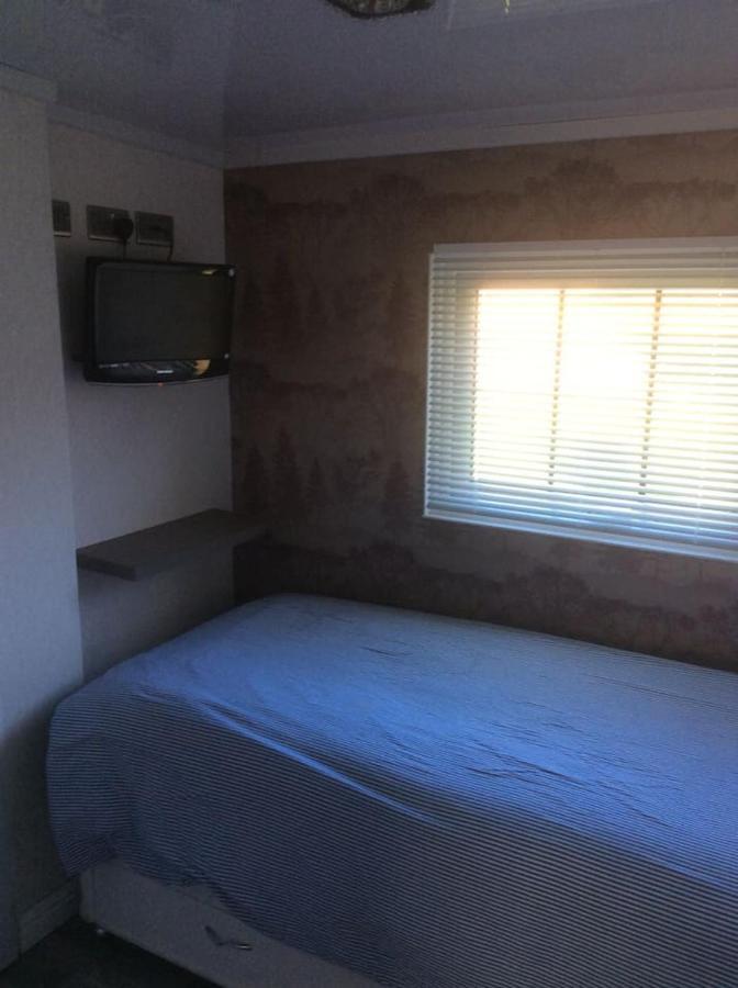 Apartamento Woodland View - A Place To Escape Swynnerton Exterior foto